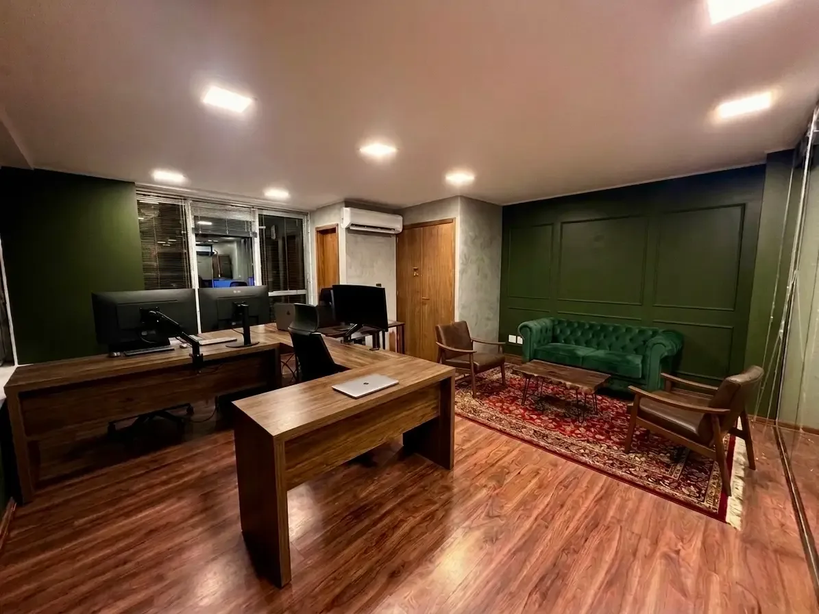 Sala de direção da Scott